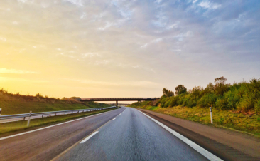 Una carretera en Hungría te canta si vas a la velocidad correcta